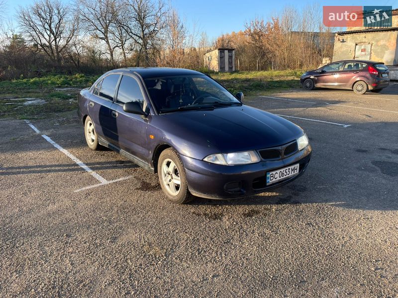 Mitsubishi Carisma 1996