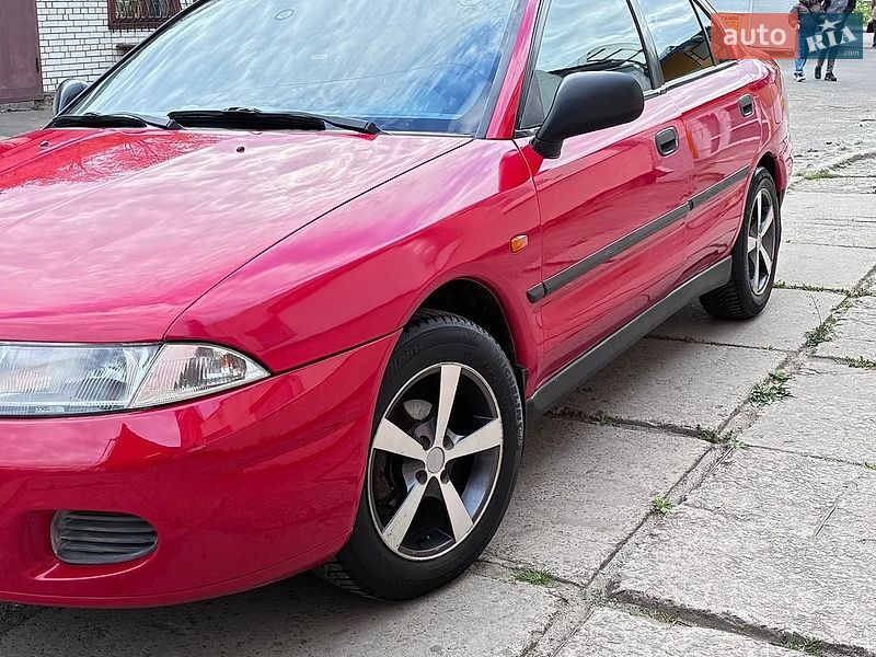 Mitsubishi Carisma 1998