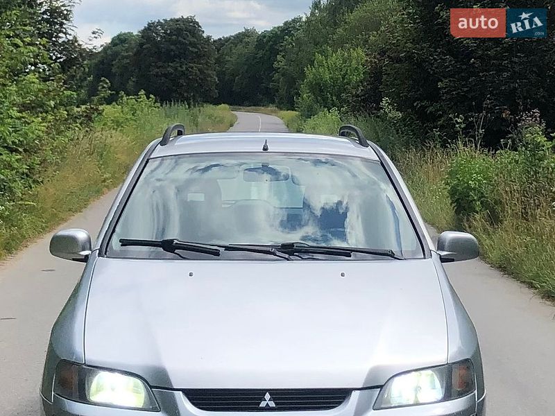 Mitsubishi Space Star 2003