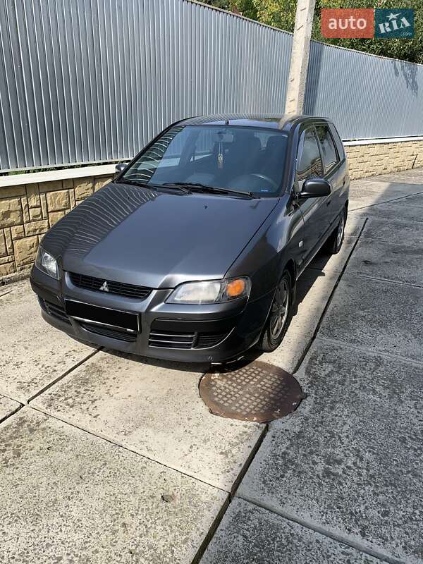 Mitsubishi Space Star 2005