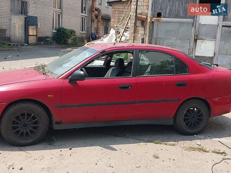 Mitsubishi Carisma 1998