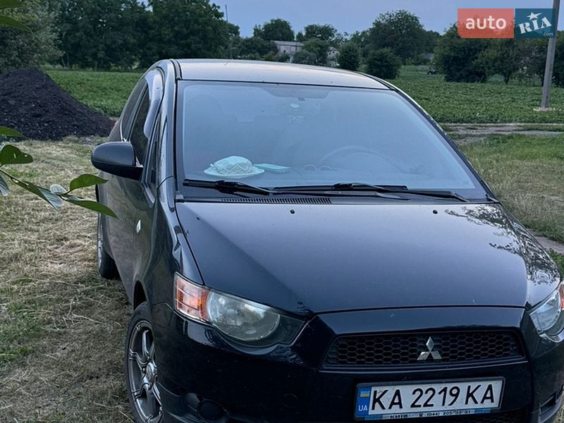 Mitsubishi Colt 2009