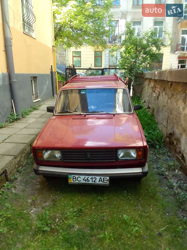 ВАЗ 2104 1990