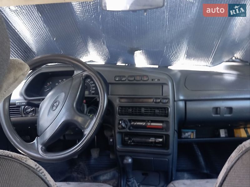 ВАЗ / Lada 2115 Samara 2004