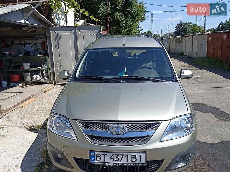 ВАЗ / Lada Largus 2016