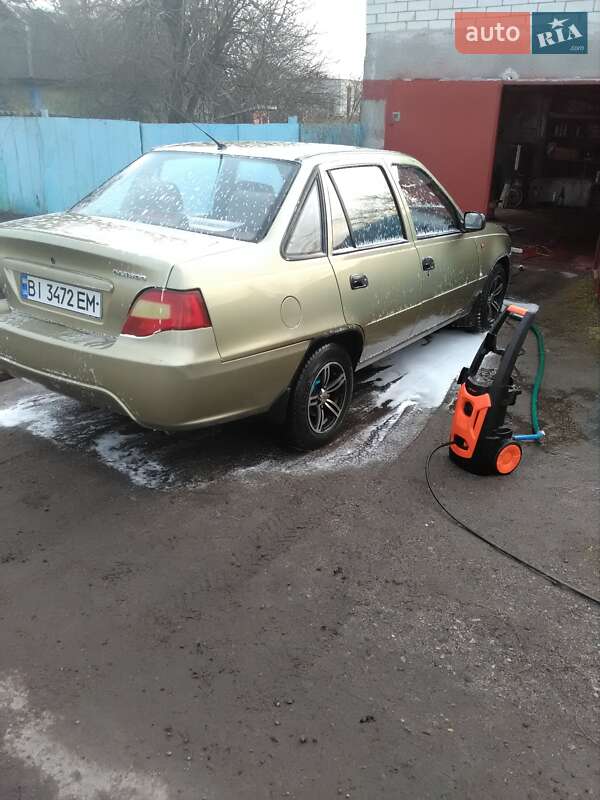 Daewoo Nexia 2010