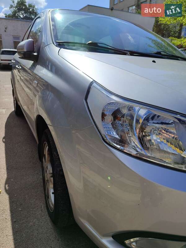 Ravon Nexia R3 2020