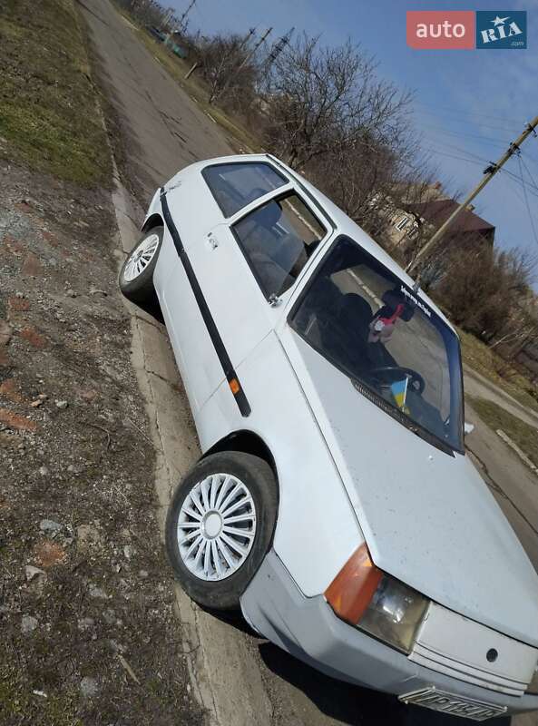 ЗАЗ 1102 Таврія 1999