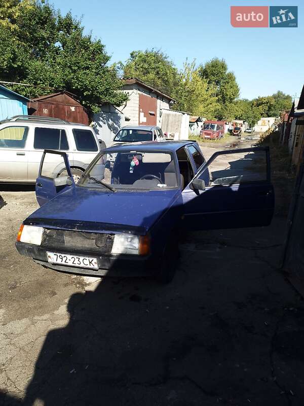 ЗАЗ 1102 Таврія-Нова 2001