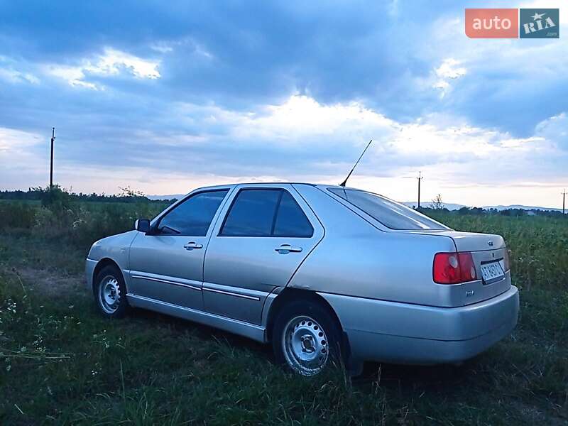 Chery Amulet 2006