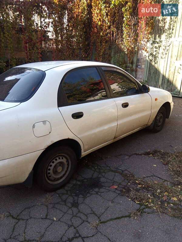 Daewoo Lanos 2005
