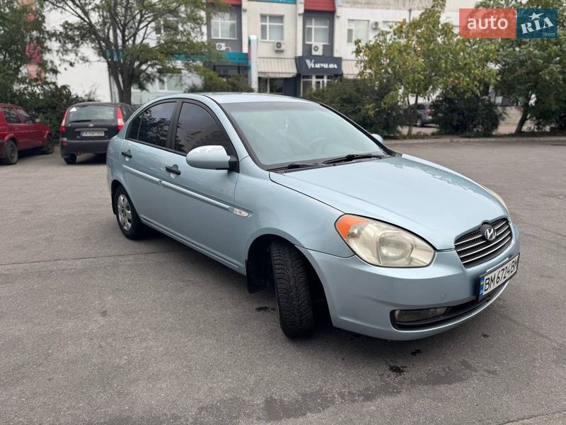 Hyundai Accent 2008