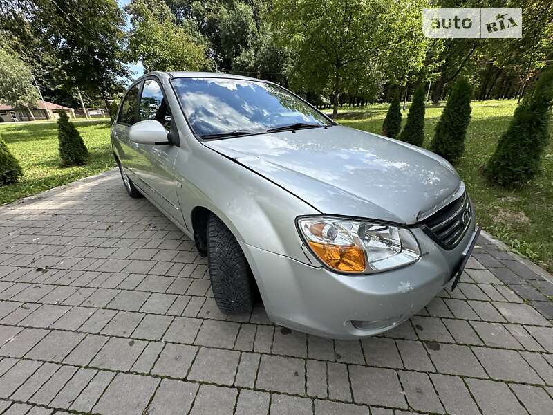 Kia Cerato 2008