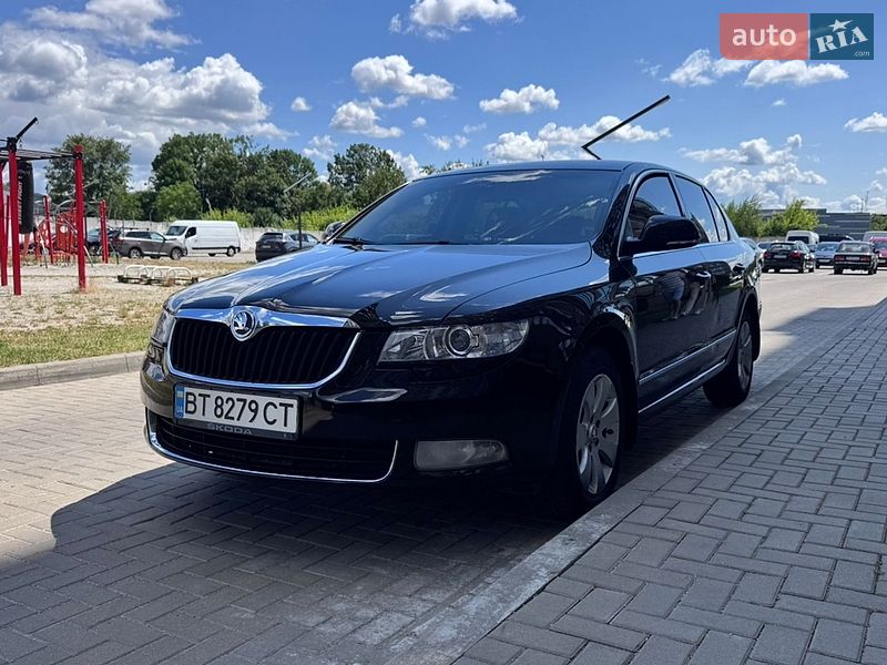 Skoda Superb 2012