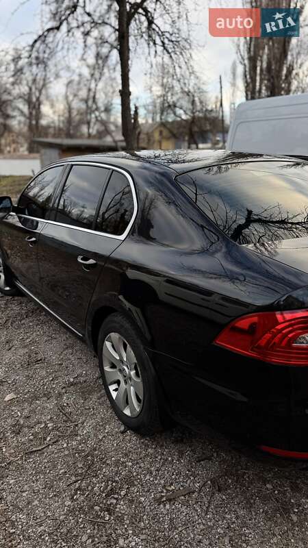 Skoda Superb 2013