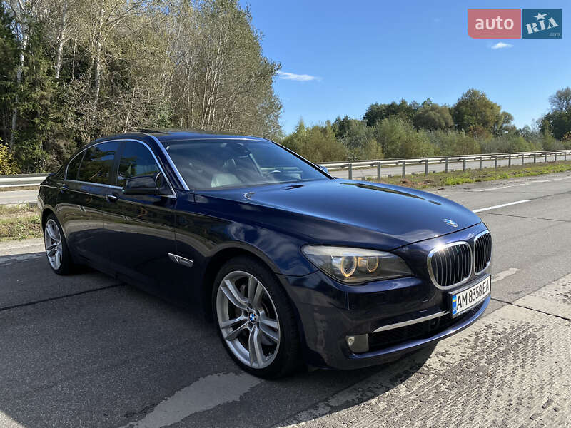 BMW 7 Series 2010