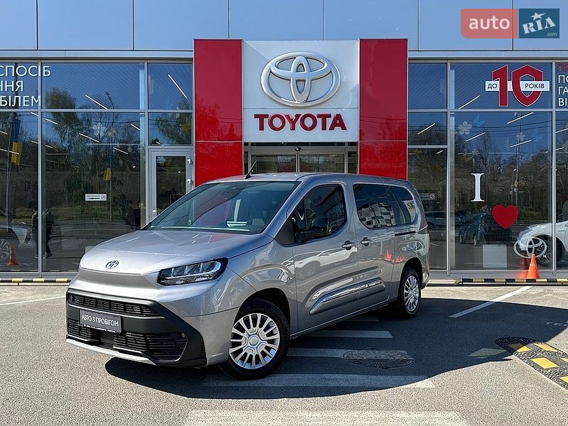 Toyota Proace City Verso 2024