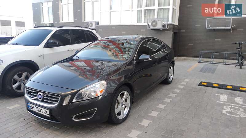 Volvo S60 2012