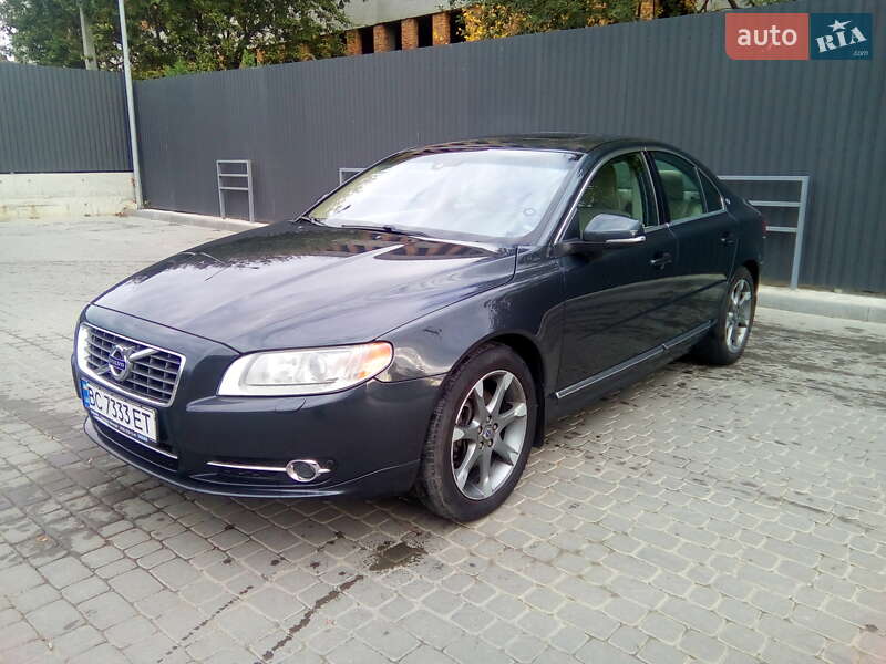 Volvo S80 2012