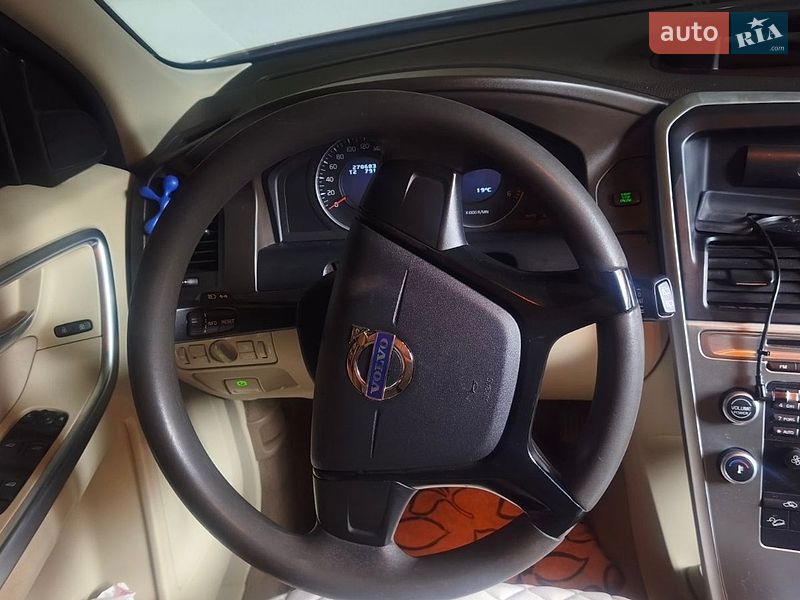 Volvo XC60 2010