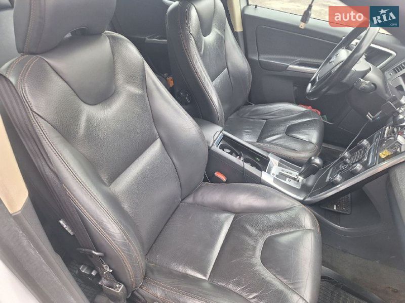 Volvo XC60 2012