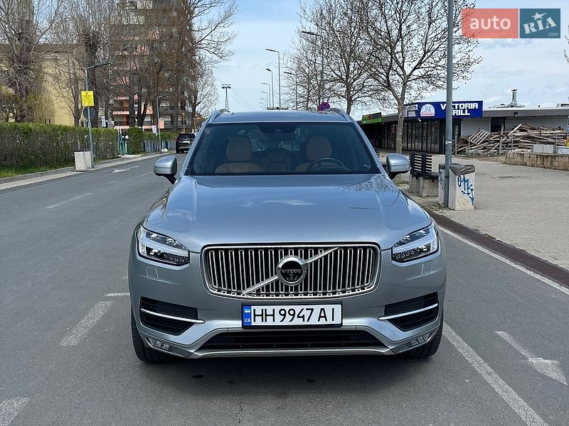 Volvo XC90 2017