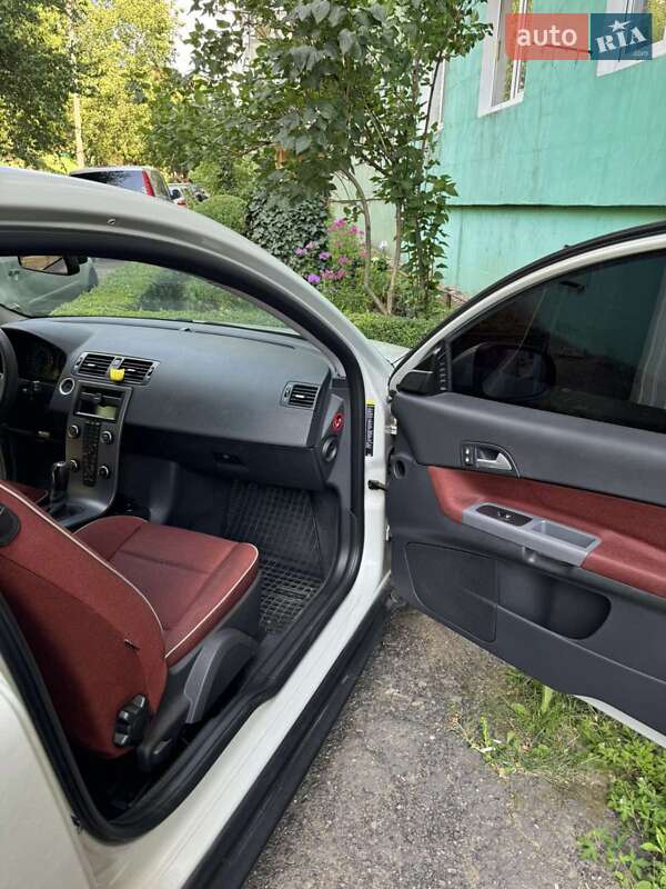Volvo C30 2009