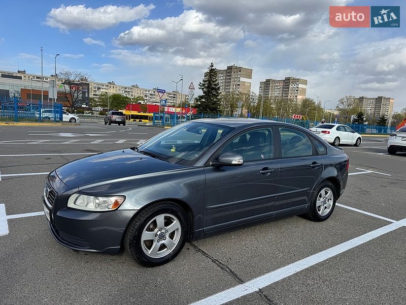 Volvo S40 2010