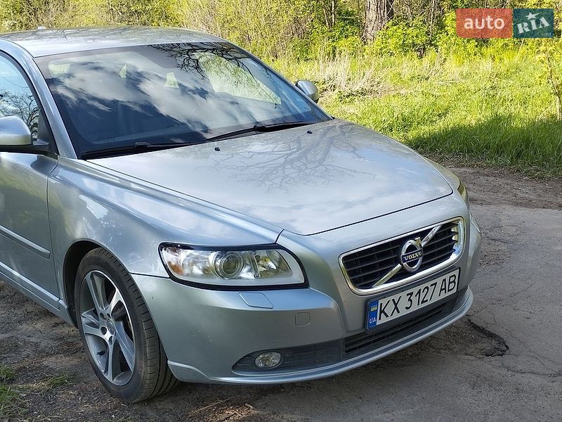 Volvo S40 2012