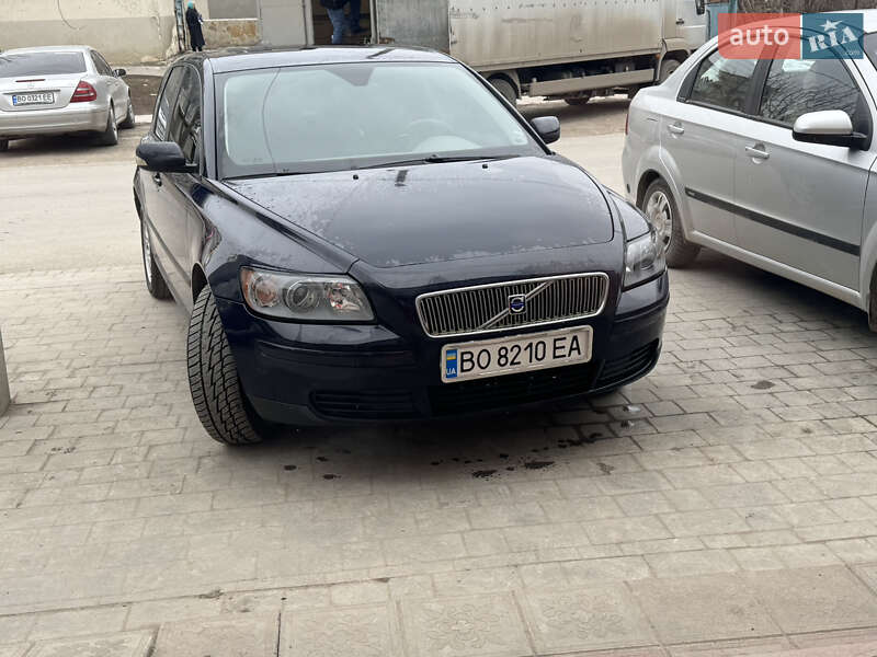 Volvo V50 2005