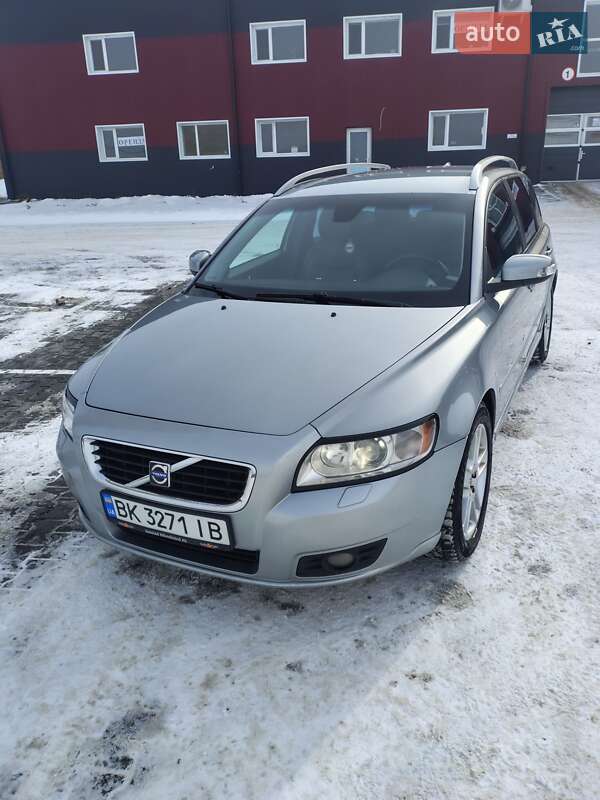 Volvo V50 2008