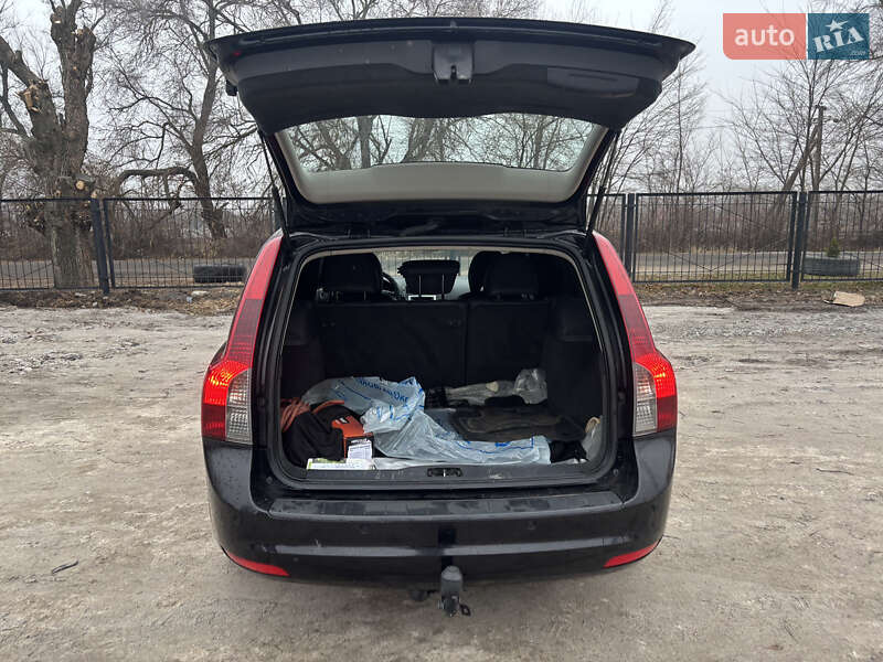 Volvo V50 2010