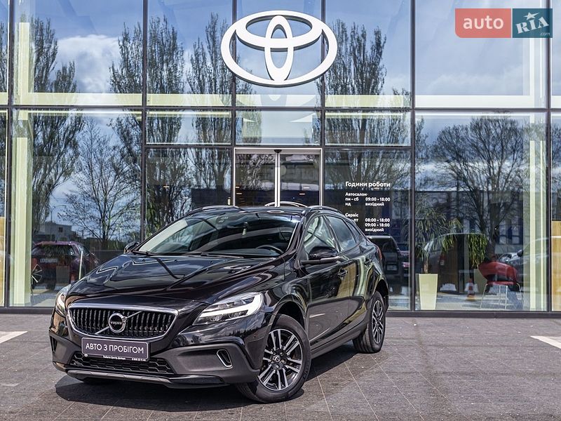 Volvo V40 Cross Country 2017
