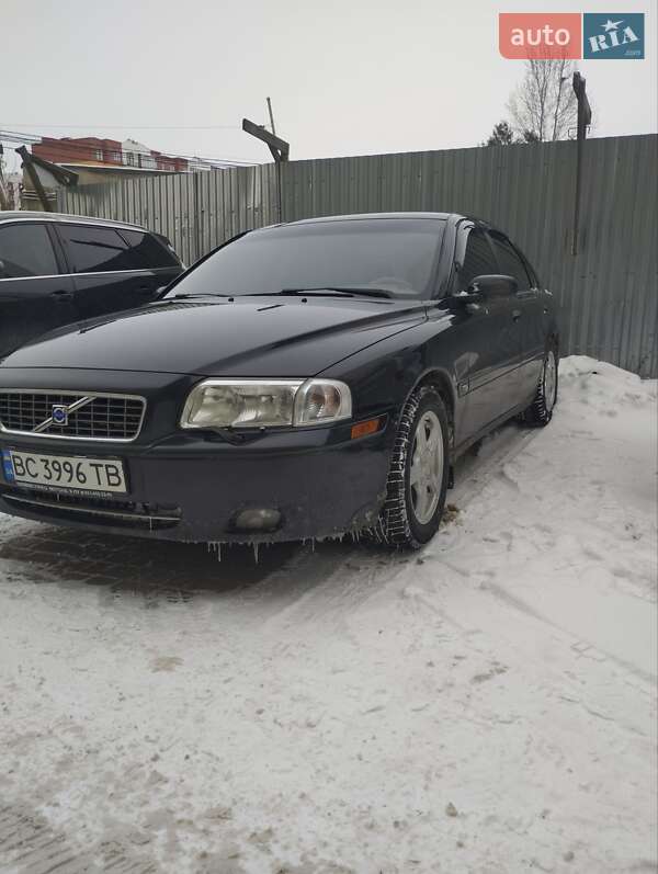 Volvo S80 2004