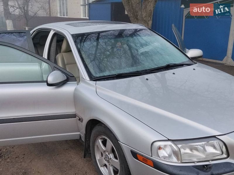 Volvo S80 2000