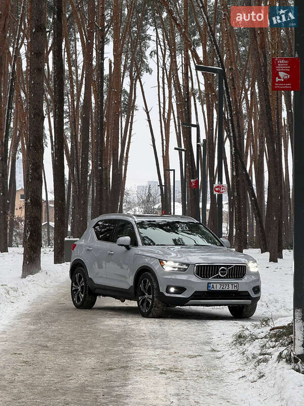 Volvo XC40 2019