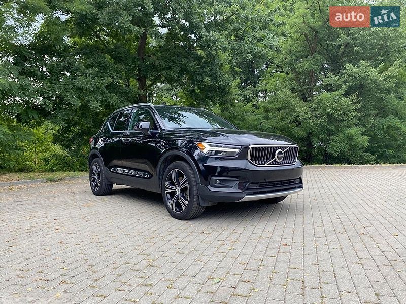 Volvo XC40 2019