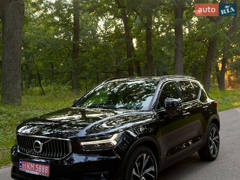 Volvo XC40 2021