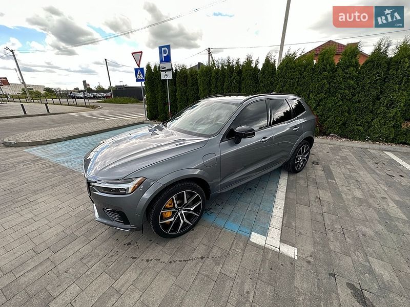 Volvo XC60 2021