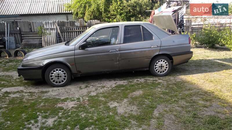 Alfa Romeo 155 1992