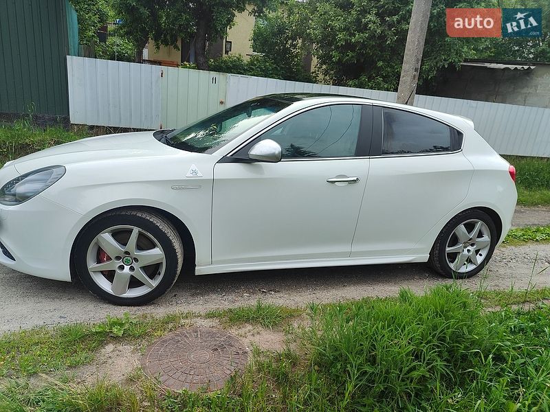 Alfa Romeo Giulietta 2011