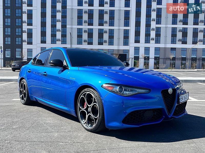 Alfa Romeo Giulia 2021