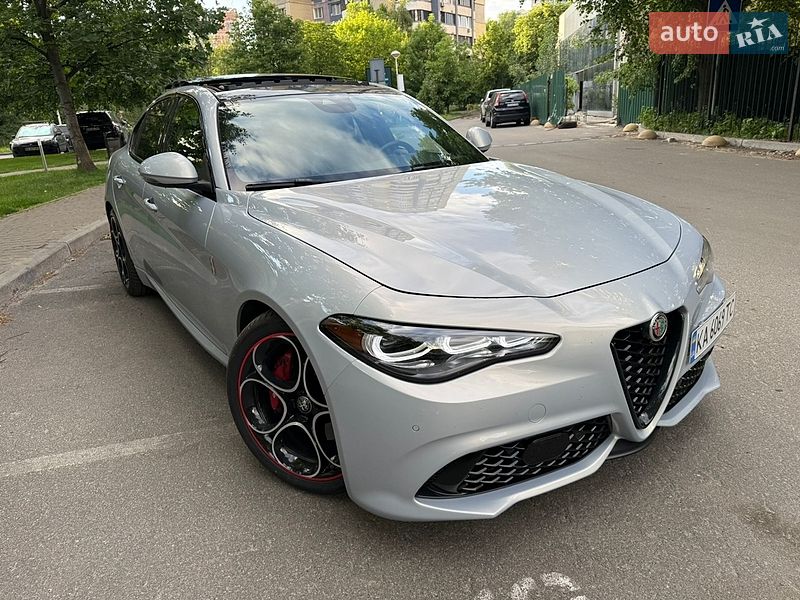 Alfa Romeo Giulia 2022