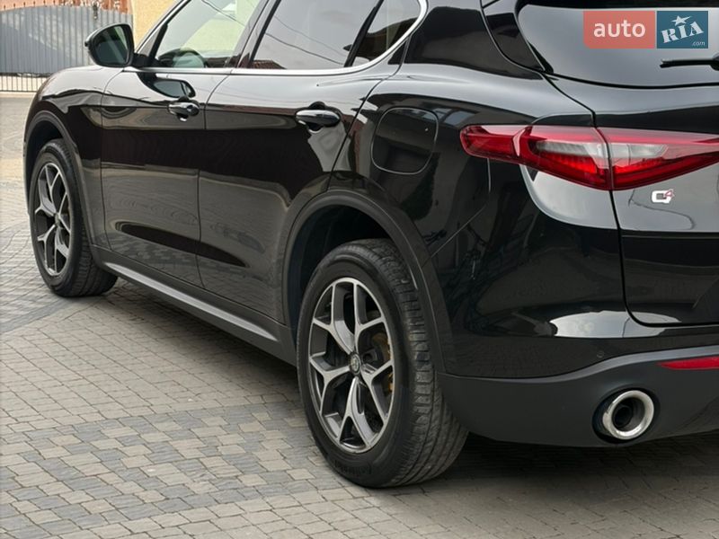 Alfa Romeo Stelvio 2019