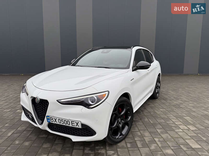 Alfa Romeo Stelvio 2022