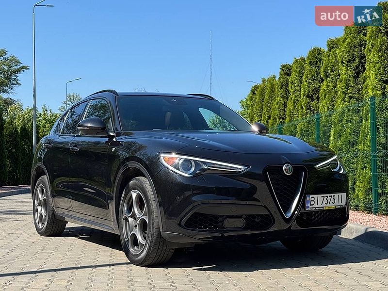 Alfa Romeo Stelvio 2022