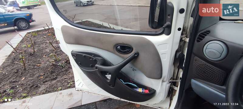 Fiat Doblo Panorama 2004