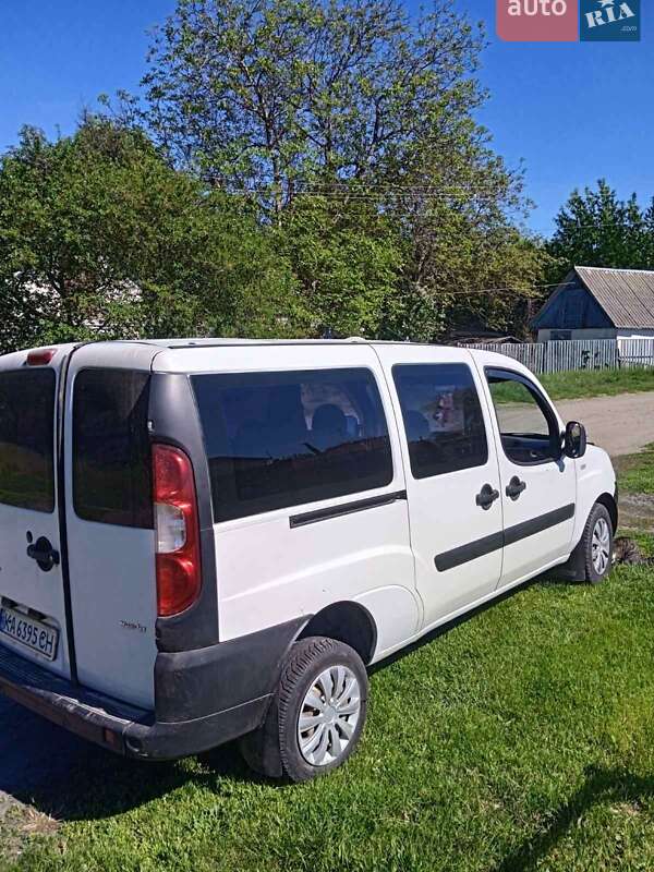 Fiat Doblo 2010