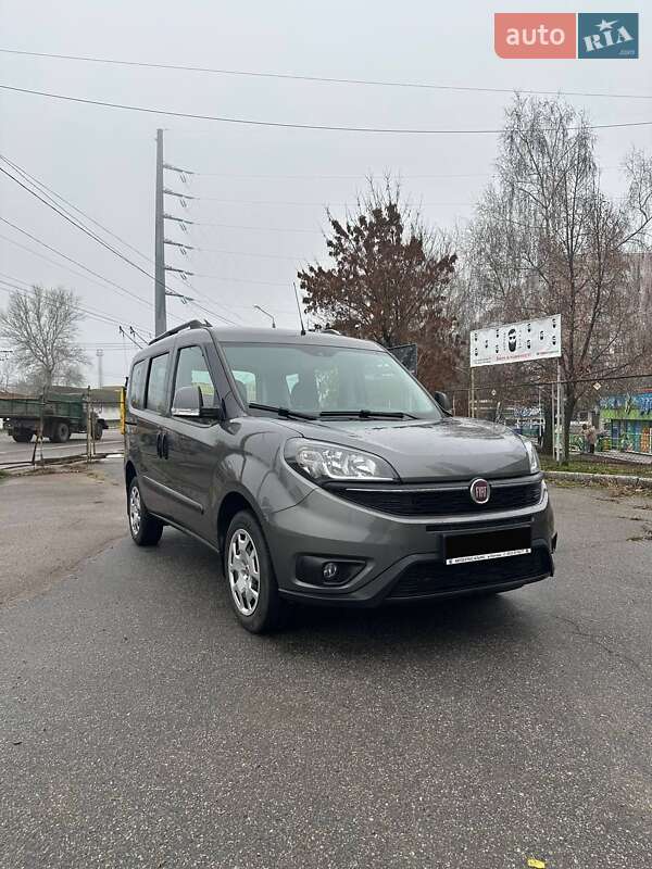 Fiat Doblo Panorama 2020