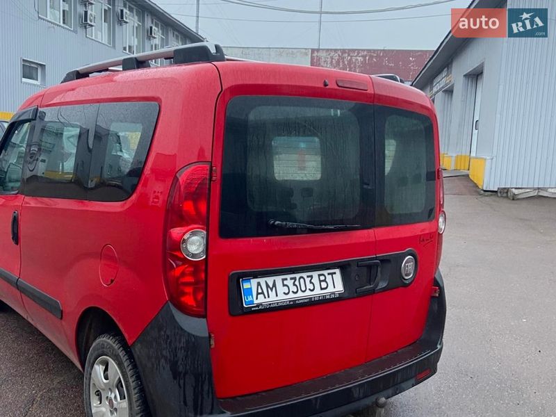 Fiat Doblo 2010